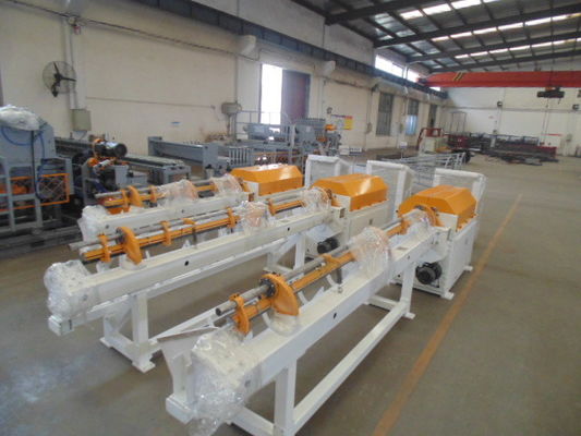 Mesin Pelurus dan Pemotong Kawat Batang Baja Panjang Tetap 380V 50HZ
