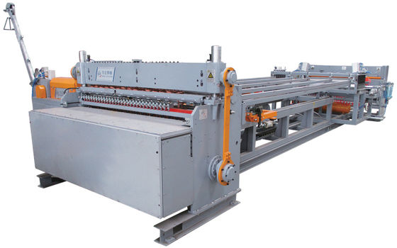 Hemat Energi 380V 50HZ Roll Mesh Welding Machine PLC Dengan Touch Creen Cre