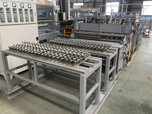 Secara Otomatis Hight 1300mm Gi Wire Net Membuat Mesin Untuk Kandang Hewan