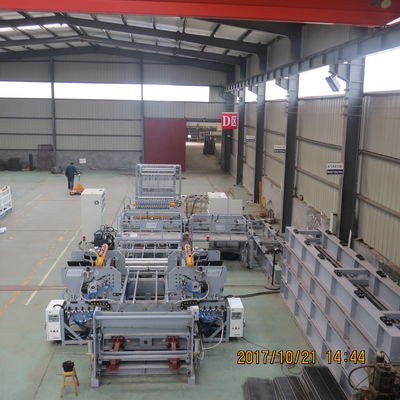 Membungkuk Secara Otomatis Pallet 4mm Mesh Welding Machine Water Cooling