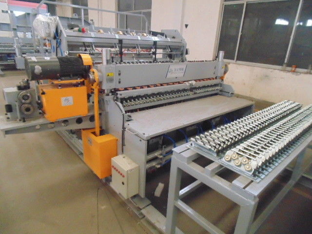 Otomatis 1.8-3.5mm Gi Wire Net Membuat Mesin Servo Motor Drive