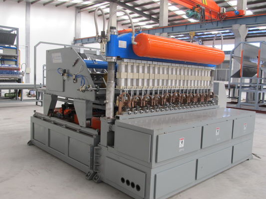 Panel Konstruksi 300mm Welded Wire Mesh Machine Otomatis